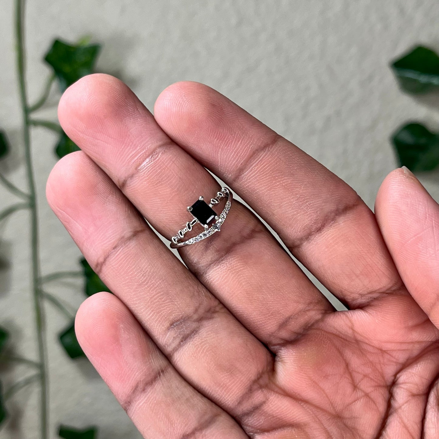 Black Spinel Rings