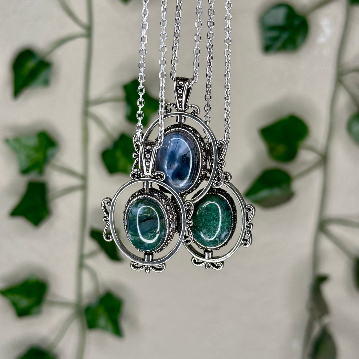 Moss Agate Fidget Necklaces