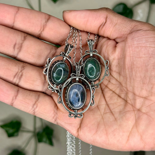 Moss Agate Fidget Necklaces